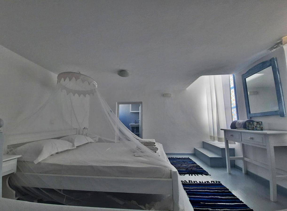 Hotel Blue In Naxos Naxos City Esterno foto