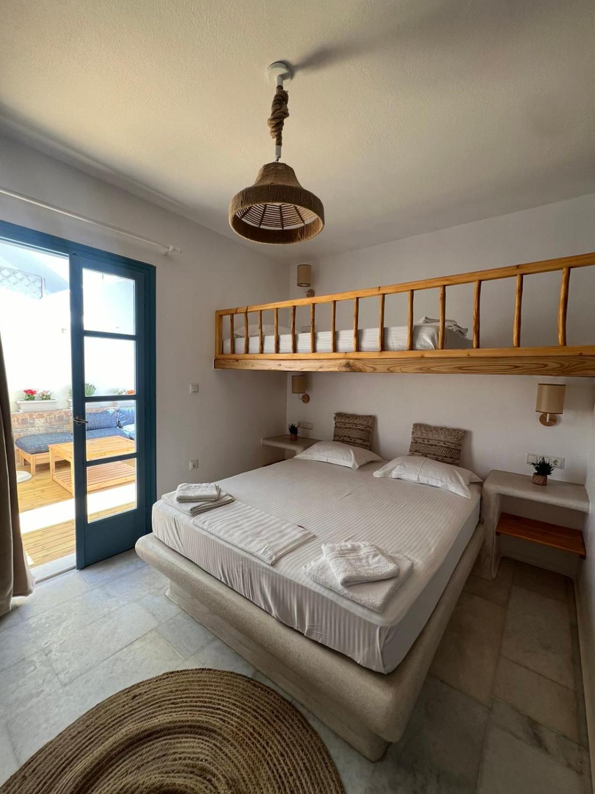 Hotel Blue In Naxos Naxos City Esterno foto